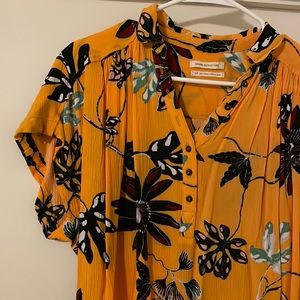 Yellow Collared Urban Outfitters Short Sleeve Flowy Top